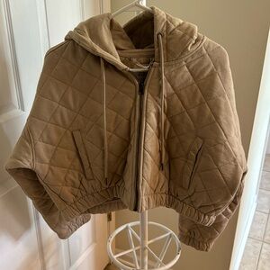 Brand new never worn crop quilted jacket